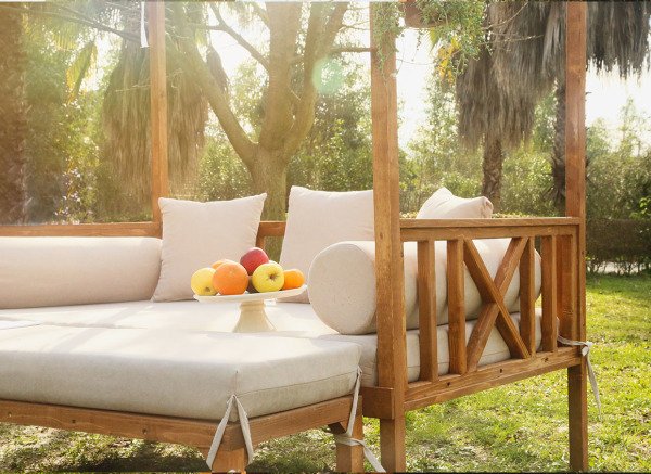 “MANDU” Exclusive Ahşap Bahçe Yatağı (daybed)