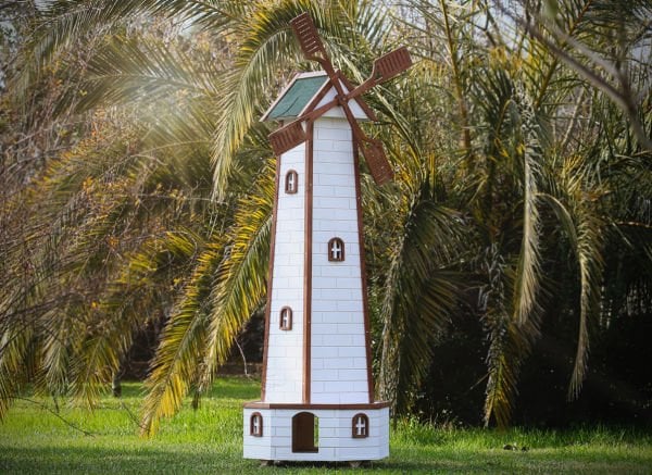 Ahşap Yel Değirmenli Kedi Evi