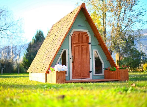 MANDU Ahşap Üçgen Çocuk Oyun Evi ( Aframe Playhouse)