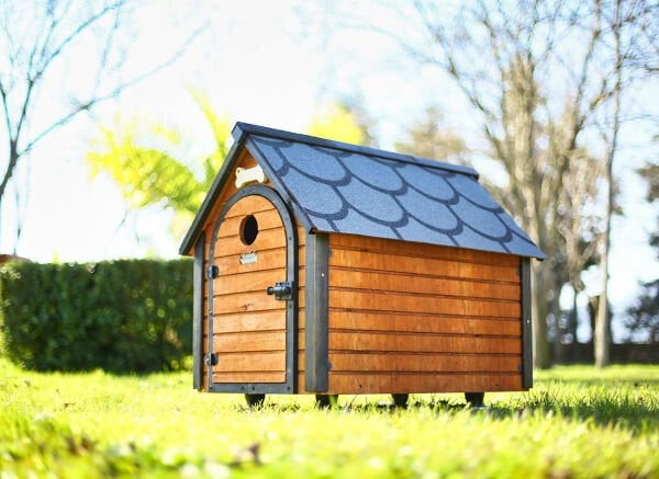 MANDU Ahşap Köpek Kulübesi