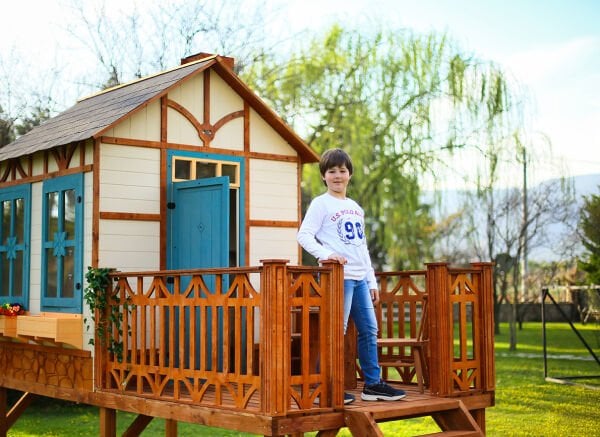 MANDU Ahşap Yerden Yüksek Ağaç Oyun Evi