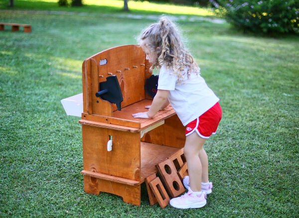 “MANDU” Ahşap Çocuk Marangoz Tezgâhı