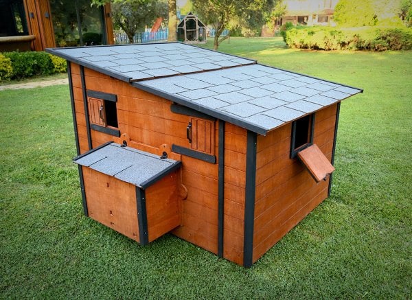 MANDU Ahşap Tavuk Kümesi (30 Tavuk)